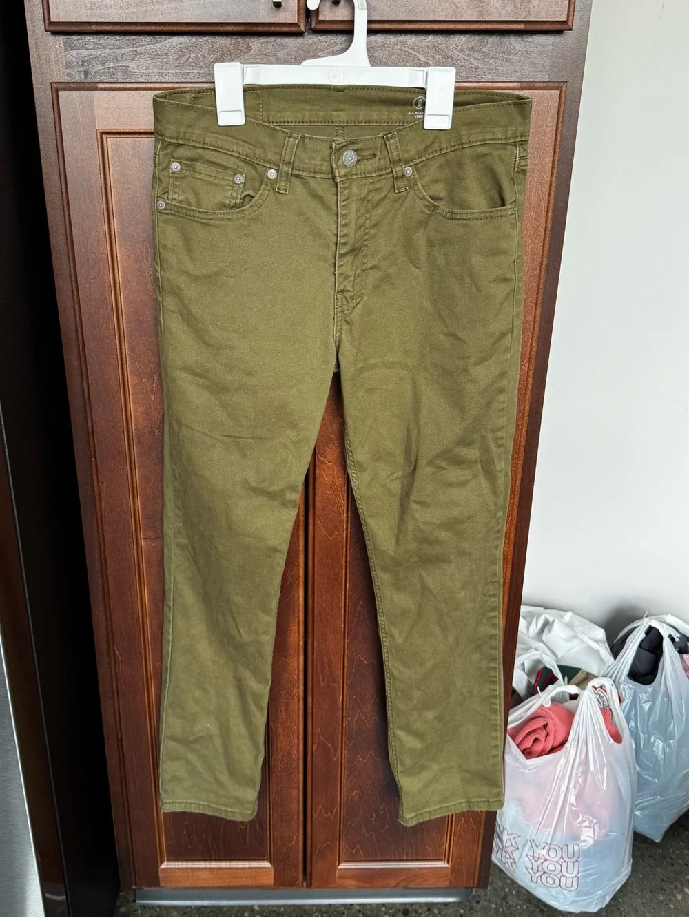 Levi’s 511 Olive Green Slim Fit Stretch Twill Pants Size 31